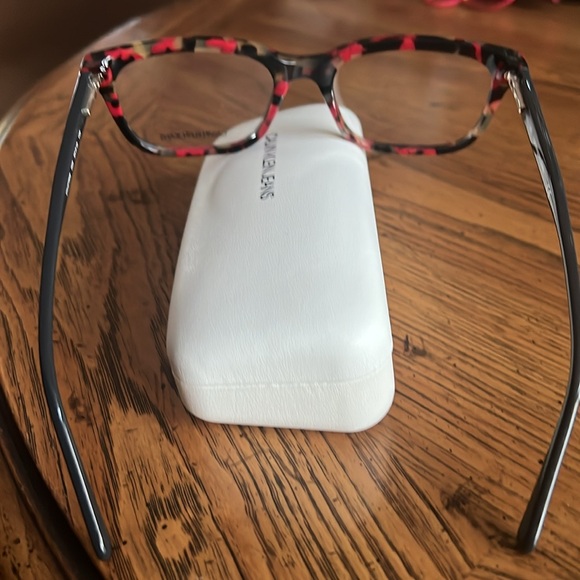 NWOTCalvinKleinJeansglasses.ClearLens. ChicRedBlackTan frameElegant&Classic+Case - Picture 4 of 6
